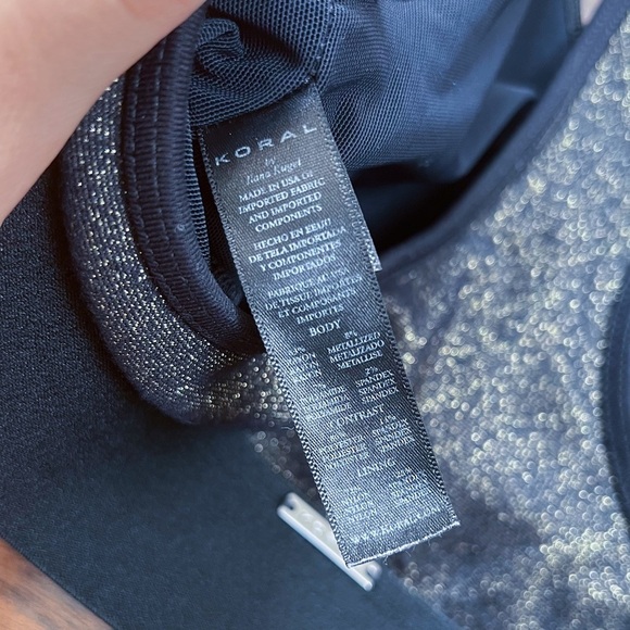 KORAL • Trifecta Versatility Bra sports Black Gleam metallic gold - Picture 5 of 10